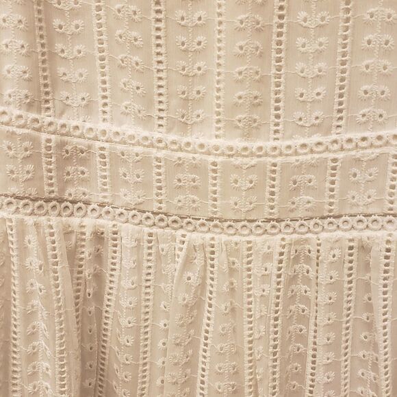 Q & A Maternity white dress 👗 size Medium NWT - Picture 5 of 11